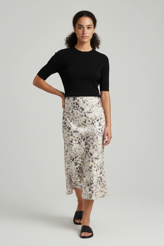 Jupe Léopard Satinée Fluide Élégante Brillante