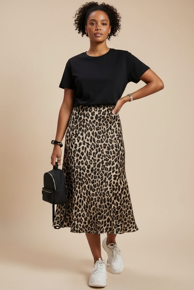 Jupe Léopard Mi-Longue Satinée Chic