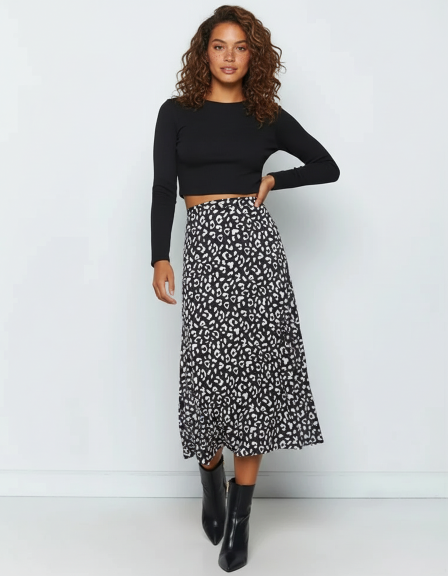Jupe Léopard Noire Fluide Élégante