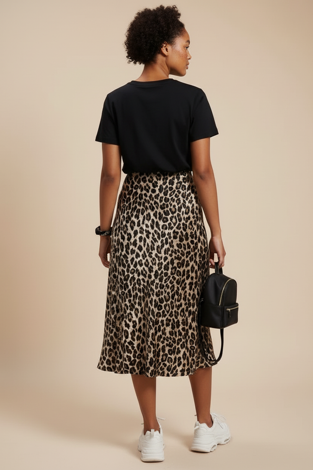 Jupe Léopard Mi-Longue Satinée Chic